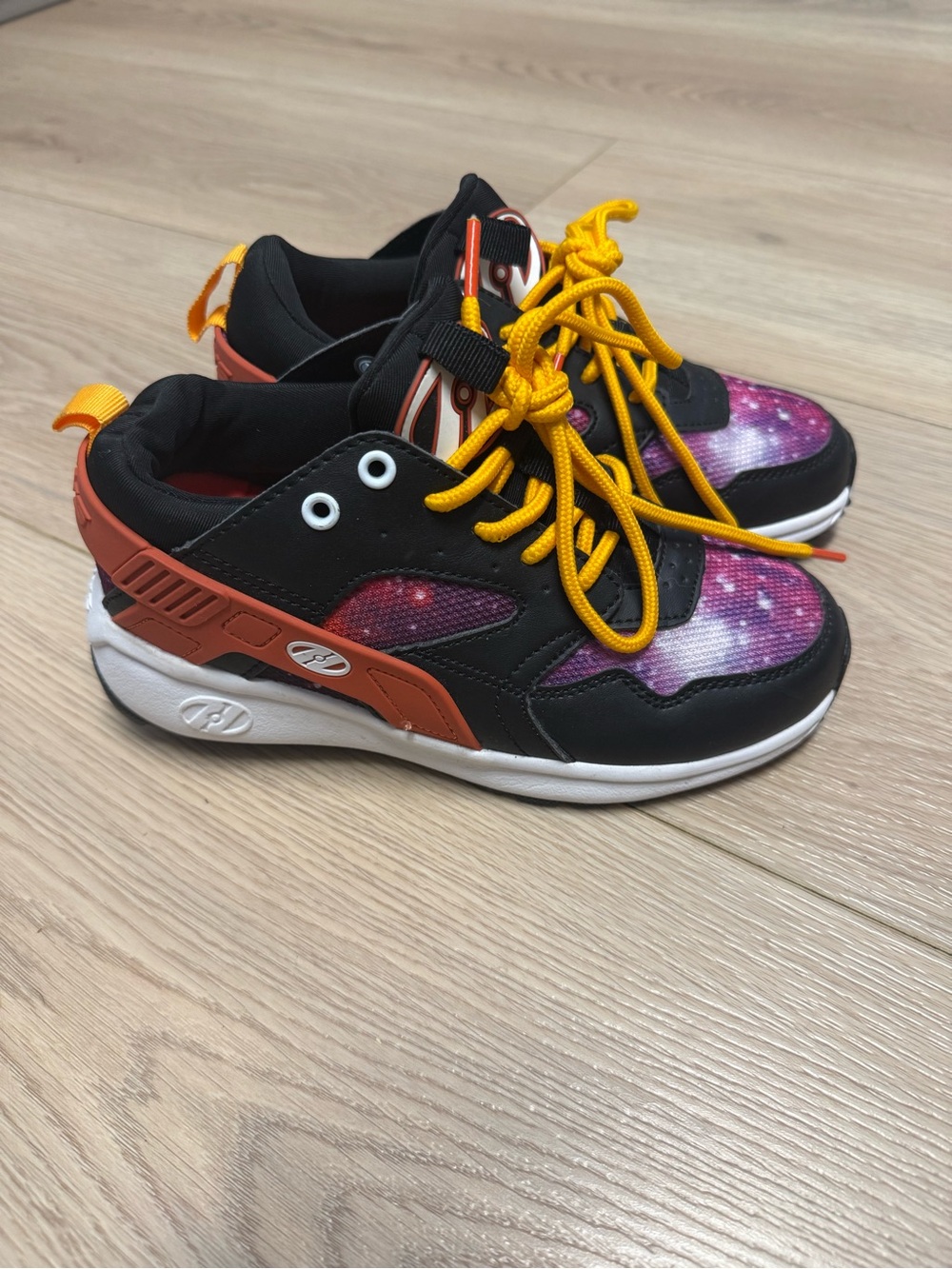 Heelys Kids Galaxy Black, Purple, Orange & Yellow Lace Sneakers Youth Size 2